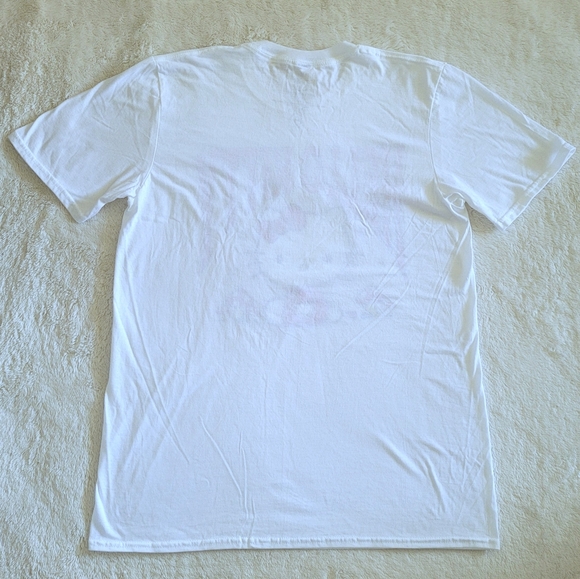 Hello👋 Kitty🐈 By Sanrio Tee👕 - NWOT - Picture 2 of 10